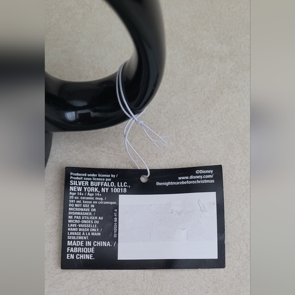 Disney Jack Skellington 20 oz Glow In The Dark Mug! - Picture 5 of 11